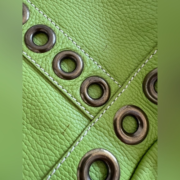 Isabella Fiore Bright Green Genuine leather shoulder bag with pouch - Picture 14 of 14